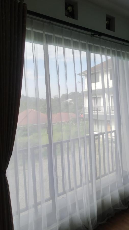 Puncak Village Hotel & Kampung Main Anak Gadok Exterior foto